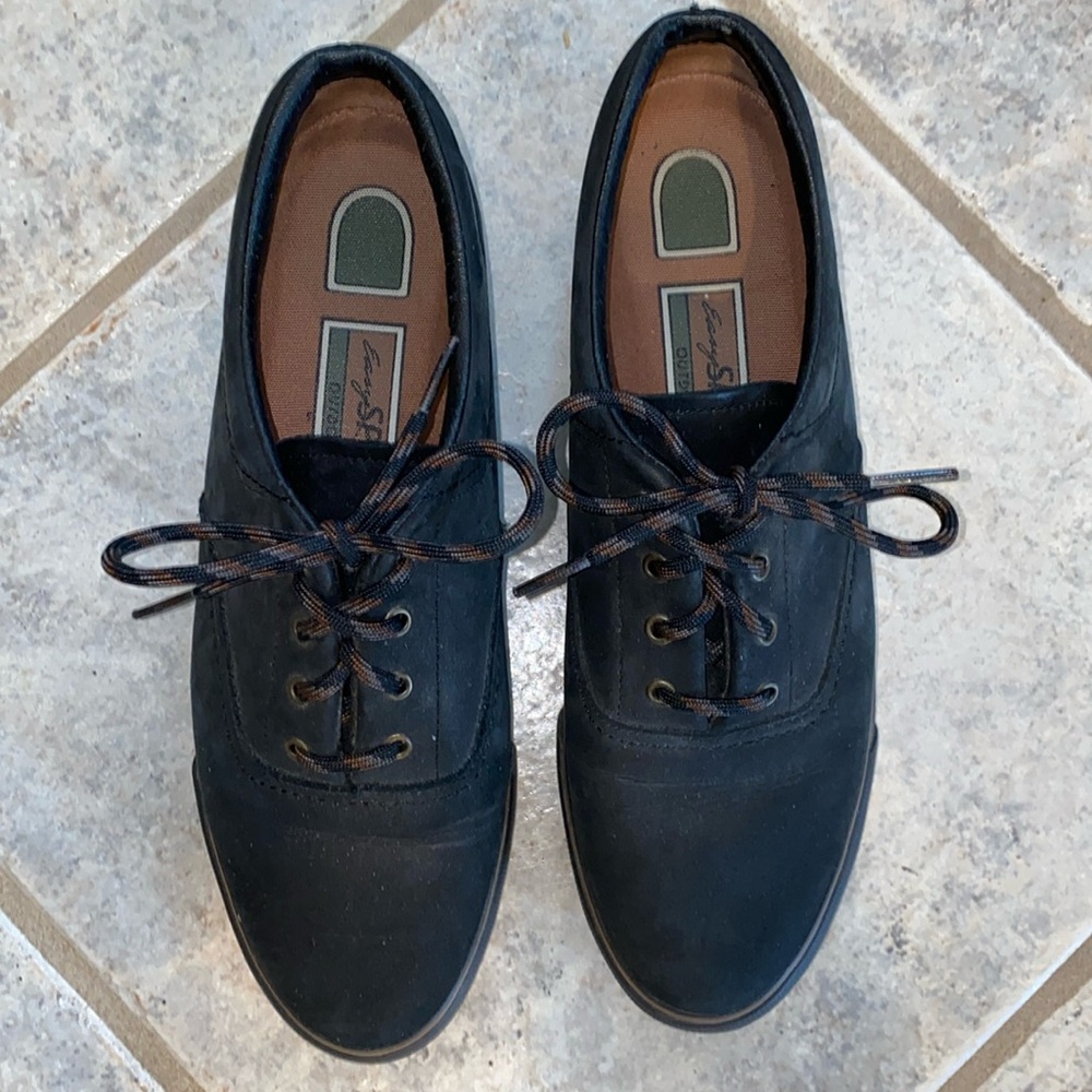 Easy Spirit Black Nubuck Sneaker